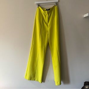 NEON YELLOW TAILORED SUIT PANTS NEW YORK AND COMPANY SIZE M TALL MATCHING SET